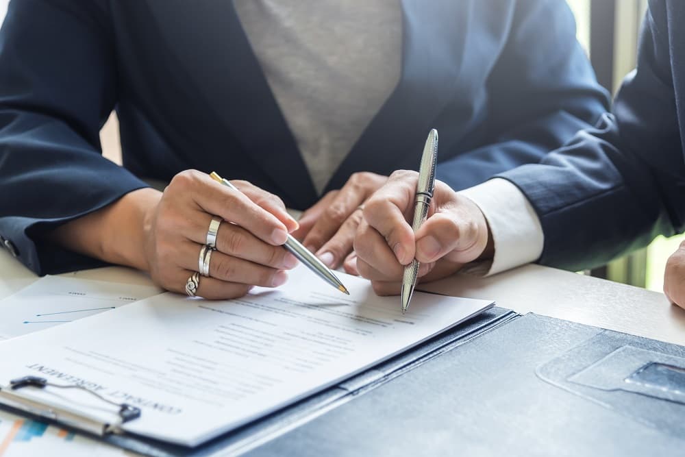 Contrato freelance qué es, cómo funciona y como preparar el tuyo