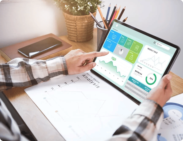 Los beneficios de contratar un Experto en CRM Freelance 1