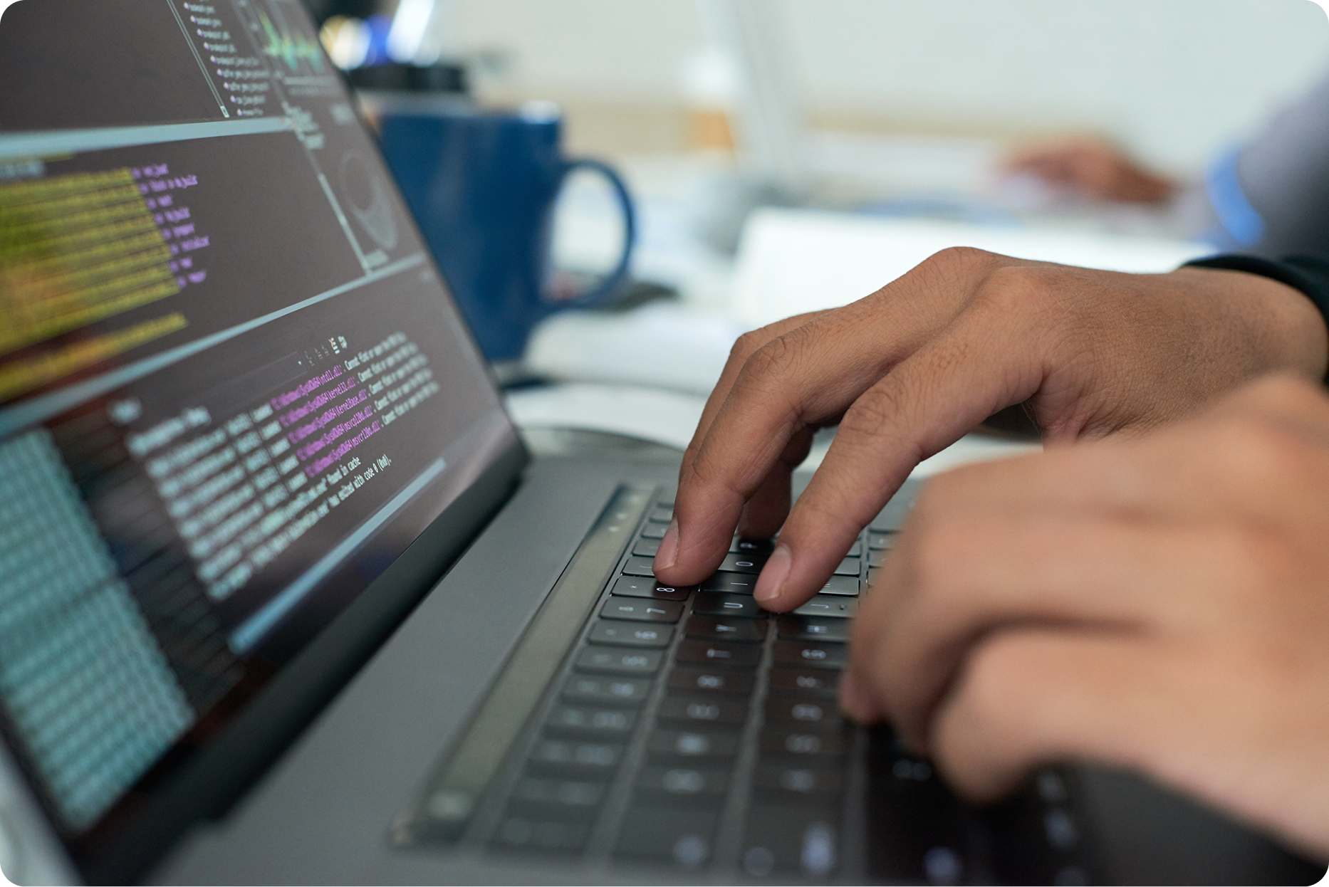trabajando-en-codigo 1