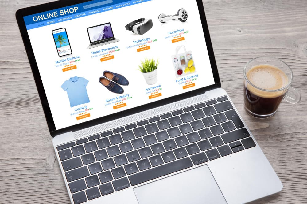 Shopify en una pantalla de portátil